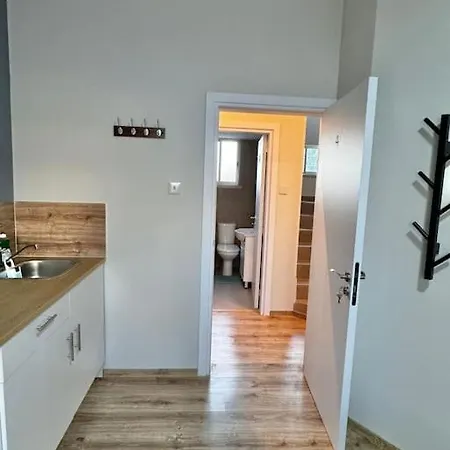 Smart Comfort Studion4 Private Kitchenette Bathroom To 260m Marina Port Old 900m * לימסול