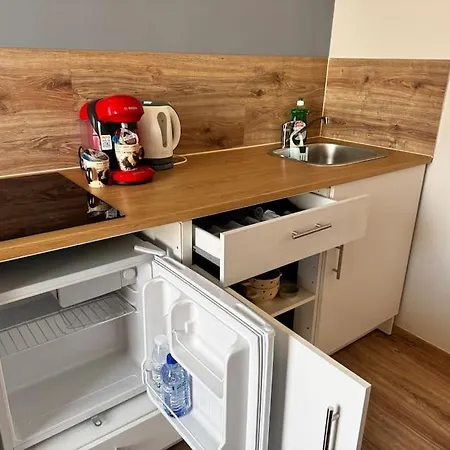 Smart Comfort Studion4 Private Kitchenette Bathroom To 260m Marina Port Old 900m Apartmán