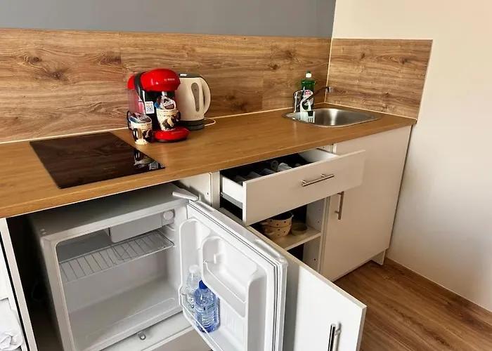 Smart Comfort Studion4 Private Kitchenette Bathroom To 260m Marina Port Old 900m Appartamento